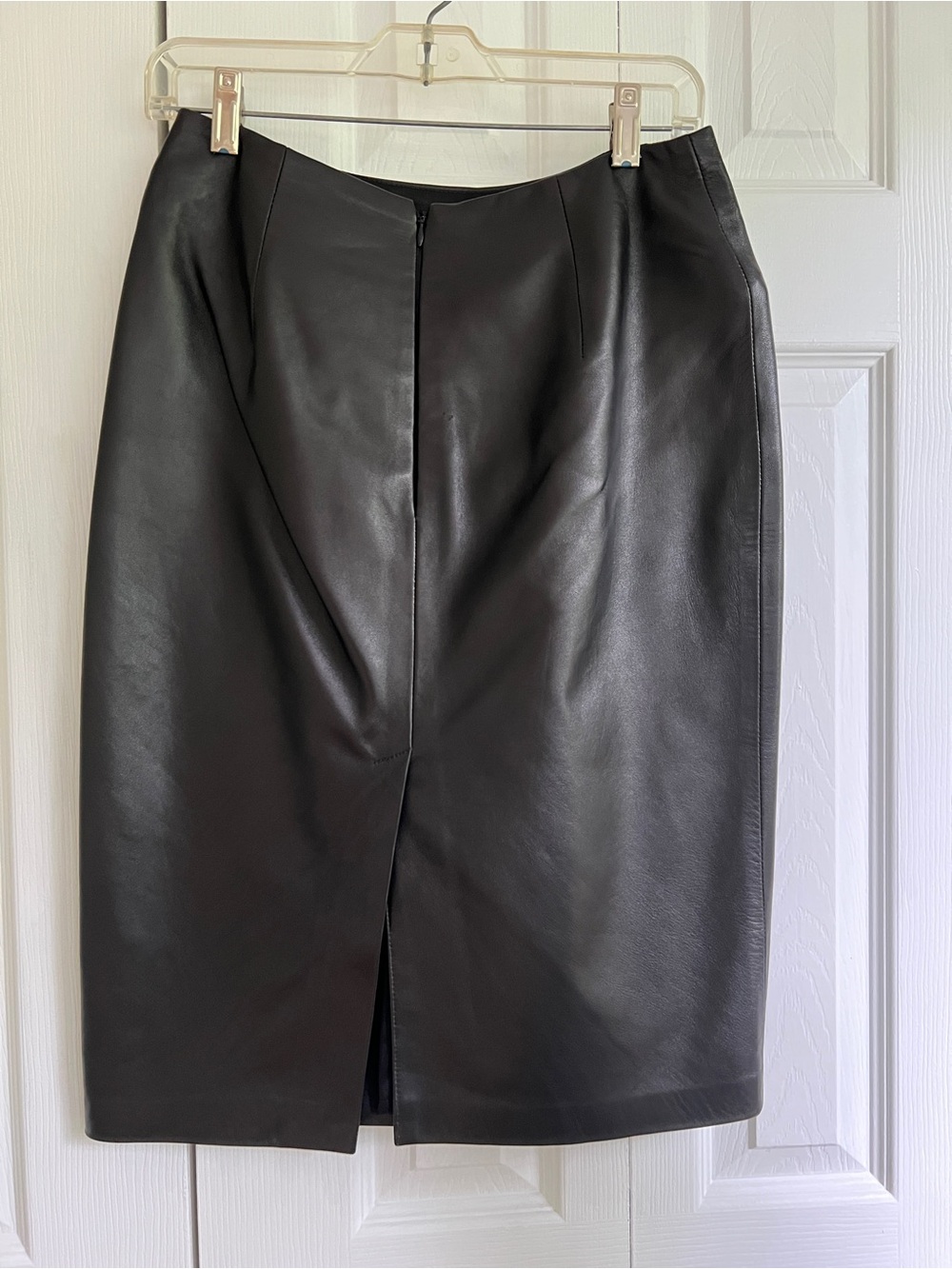 Holt Renfrew Black Leather Pencil Skirt 28” waist - Picture 2 of 11